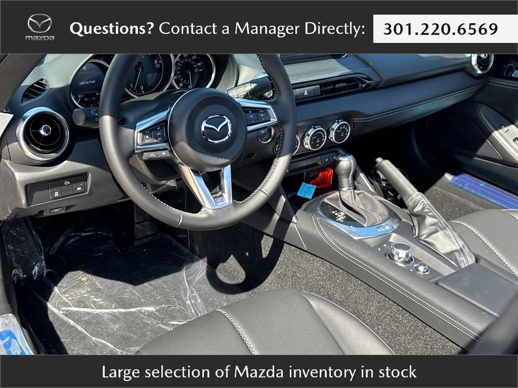 New 2026 MAZDA MX-5 Miata RF Grand Touring w/ Appearance Package RWD image 17