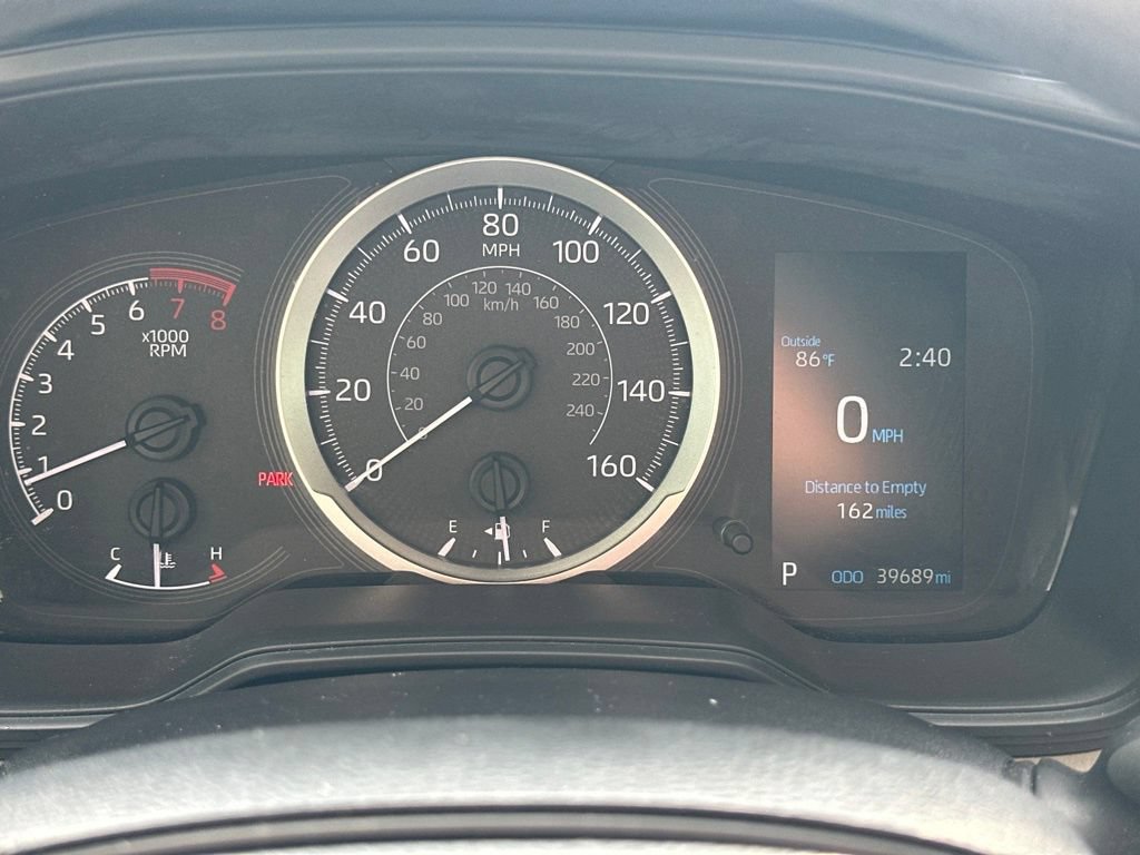Used 2020 Toyota Corolla LE FWD image 27