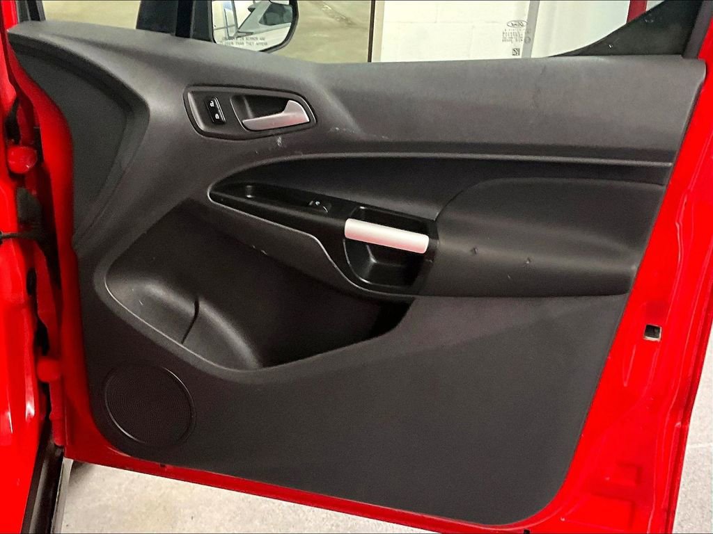 Used 2018 Ford Transit Connect XLT image 12