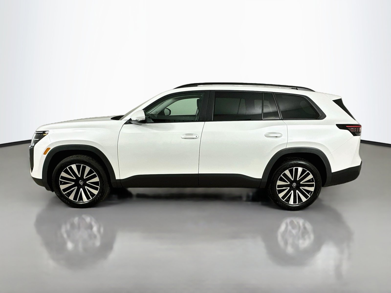 New 2027 Volkswagen Atlas SE AWD/4WD image 8