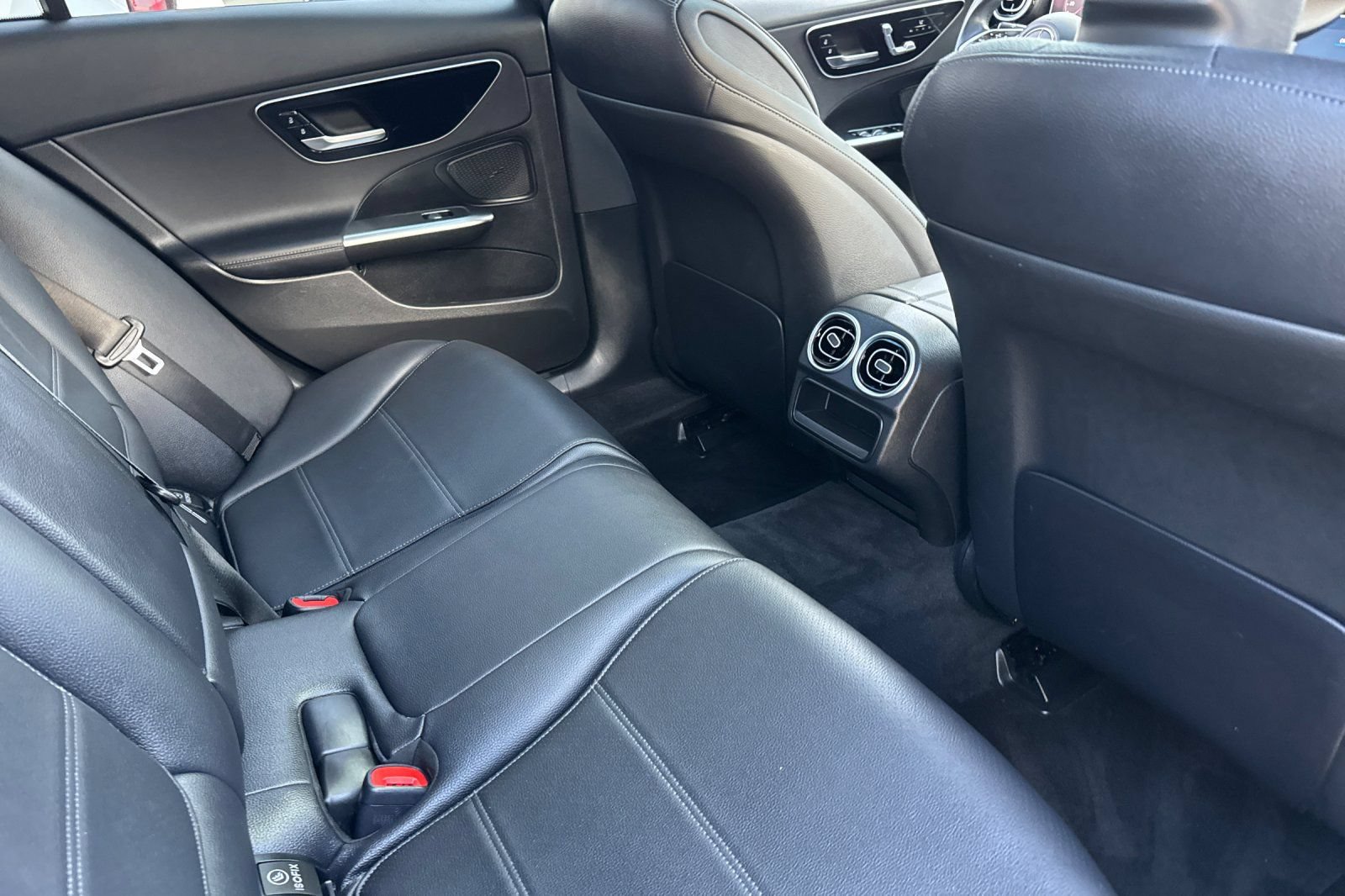 Used 2024 Mercedes-Benz C 300 4MATIC Sedan image 16