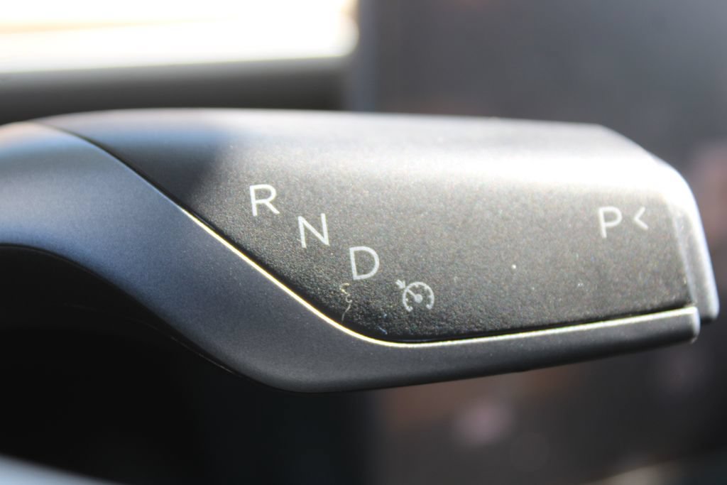 Used 2023 Tesla Model Y Long Range AWD/4WD image 29
