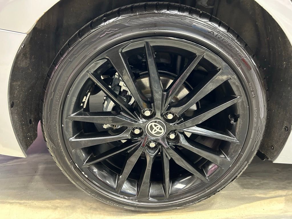 Used 2023 Toyota Camry XSE image 19