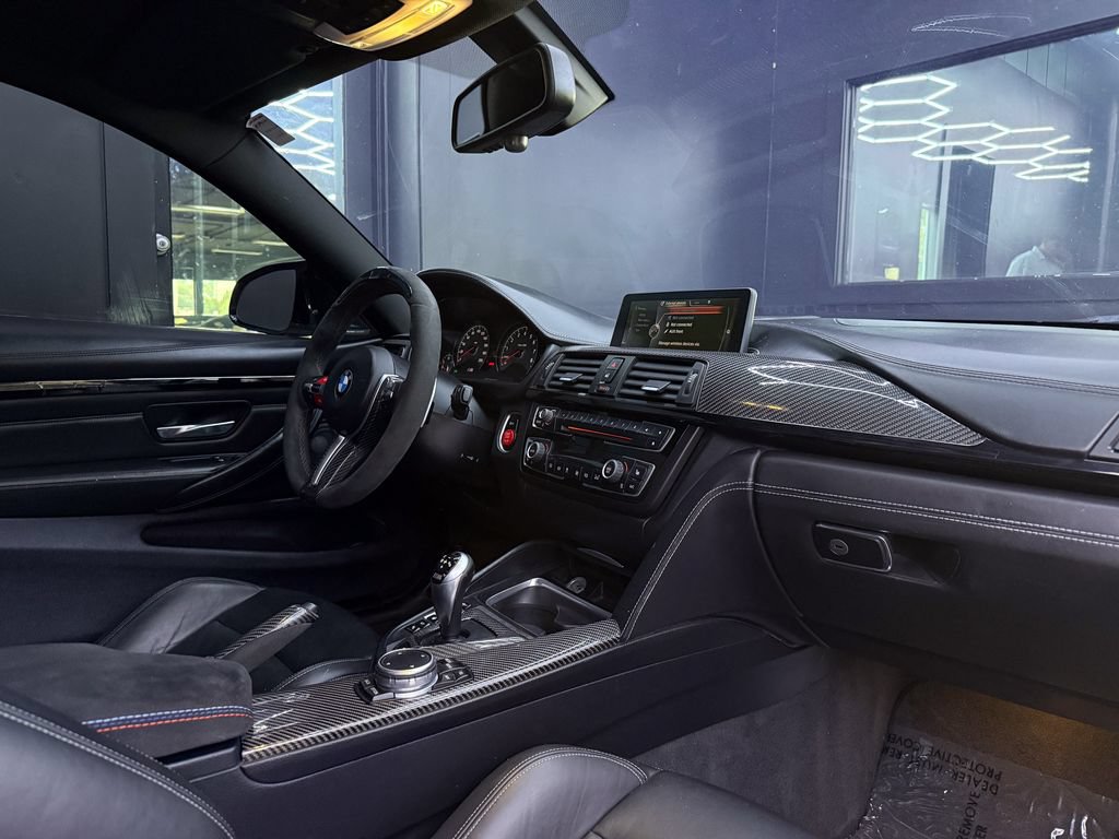 Used 2015 BMW M4 Coupe RWD image 23