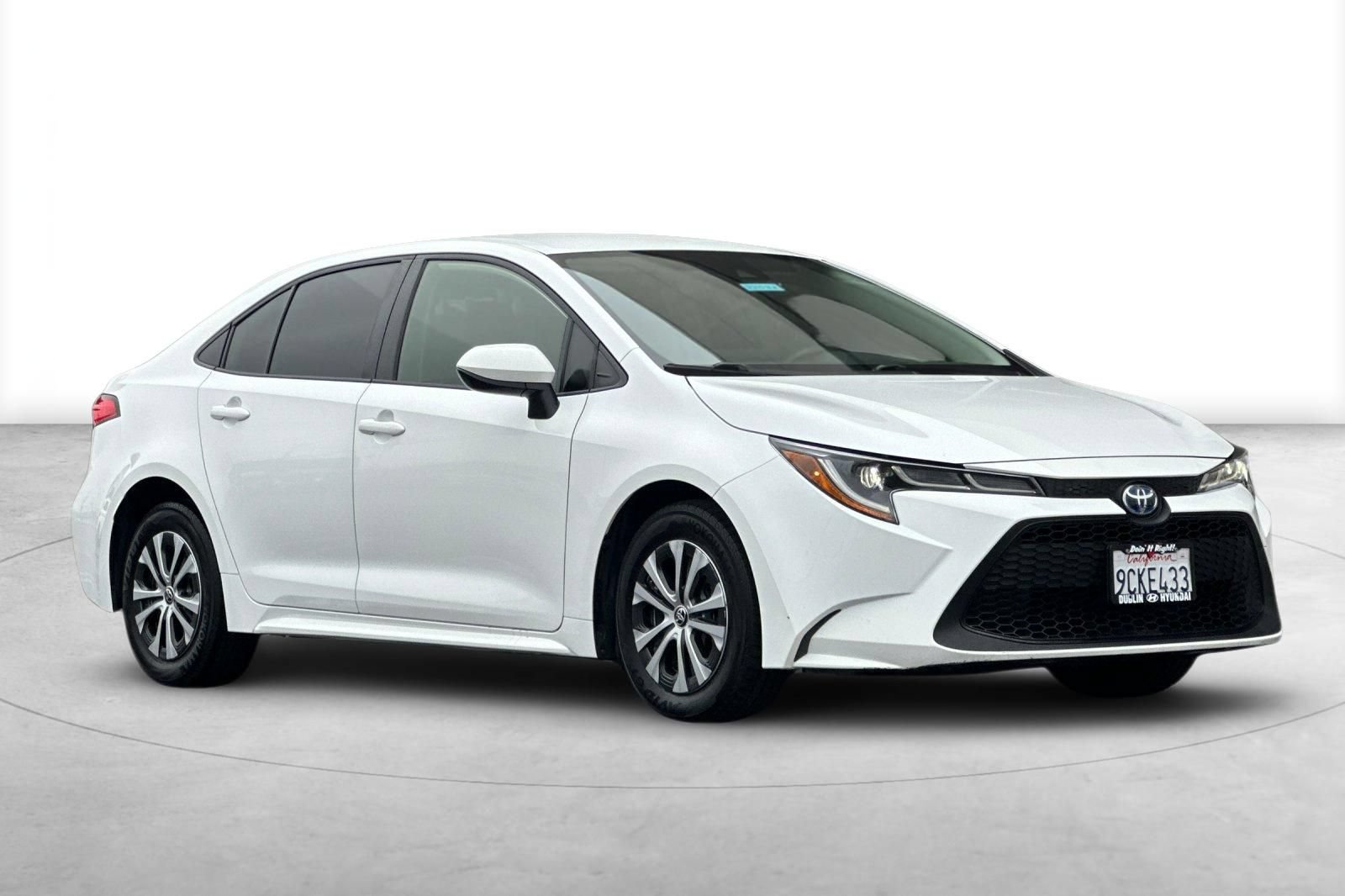 Used 2022 Toyota Corolla LE FWD image 8