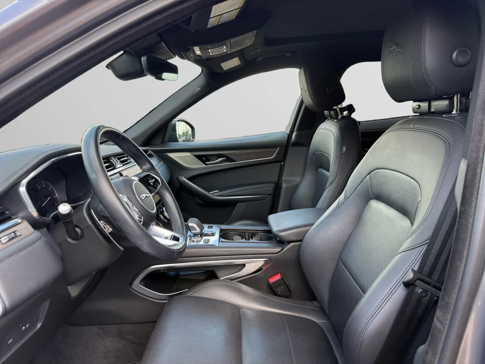 Used 2023 Jaguar F-PACE S AWD/4WD image 9