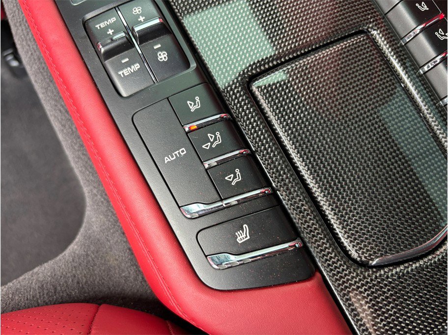 Used 2016 Porsche Panamera GTS image 40