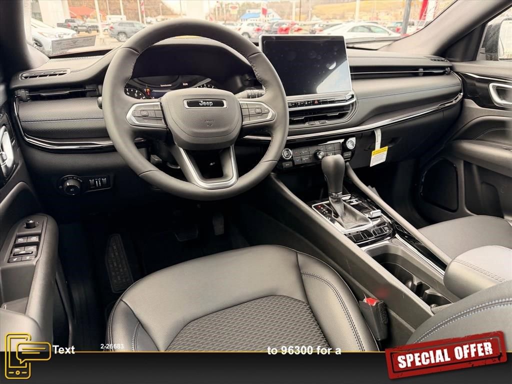New 2026 Jeep Compass Latitude image 6