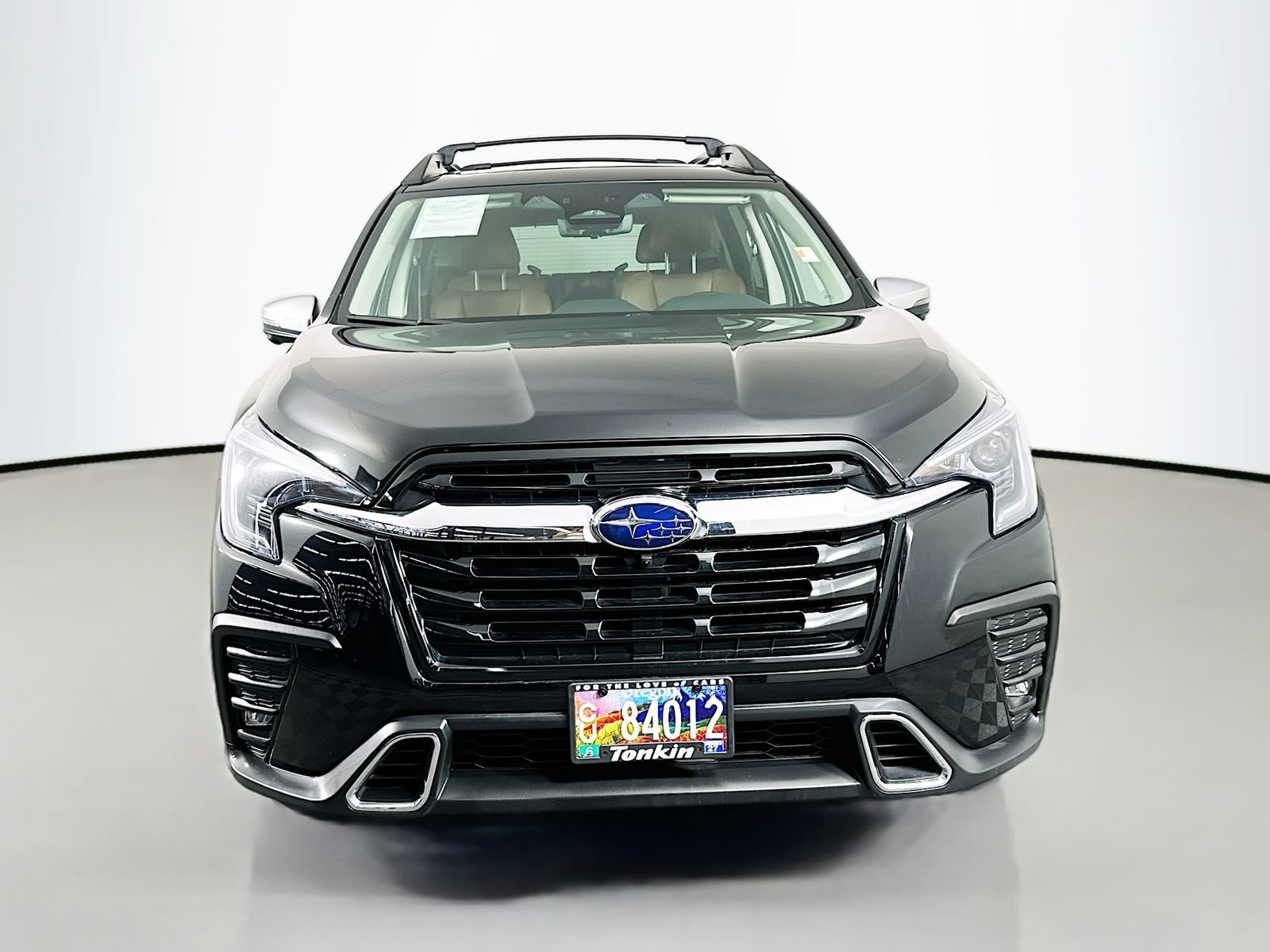 Used 2023 Subaru Ascent Touring AWD/4WD image 2