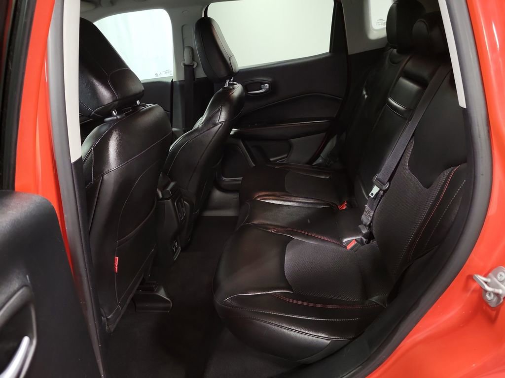 Used 2018 Jeep Compass Trailhawk w/ Cold Weather Group image 25