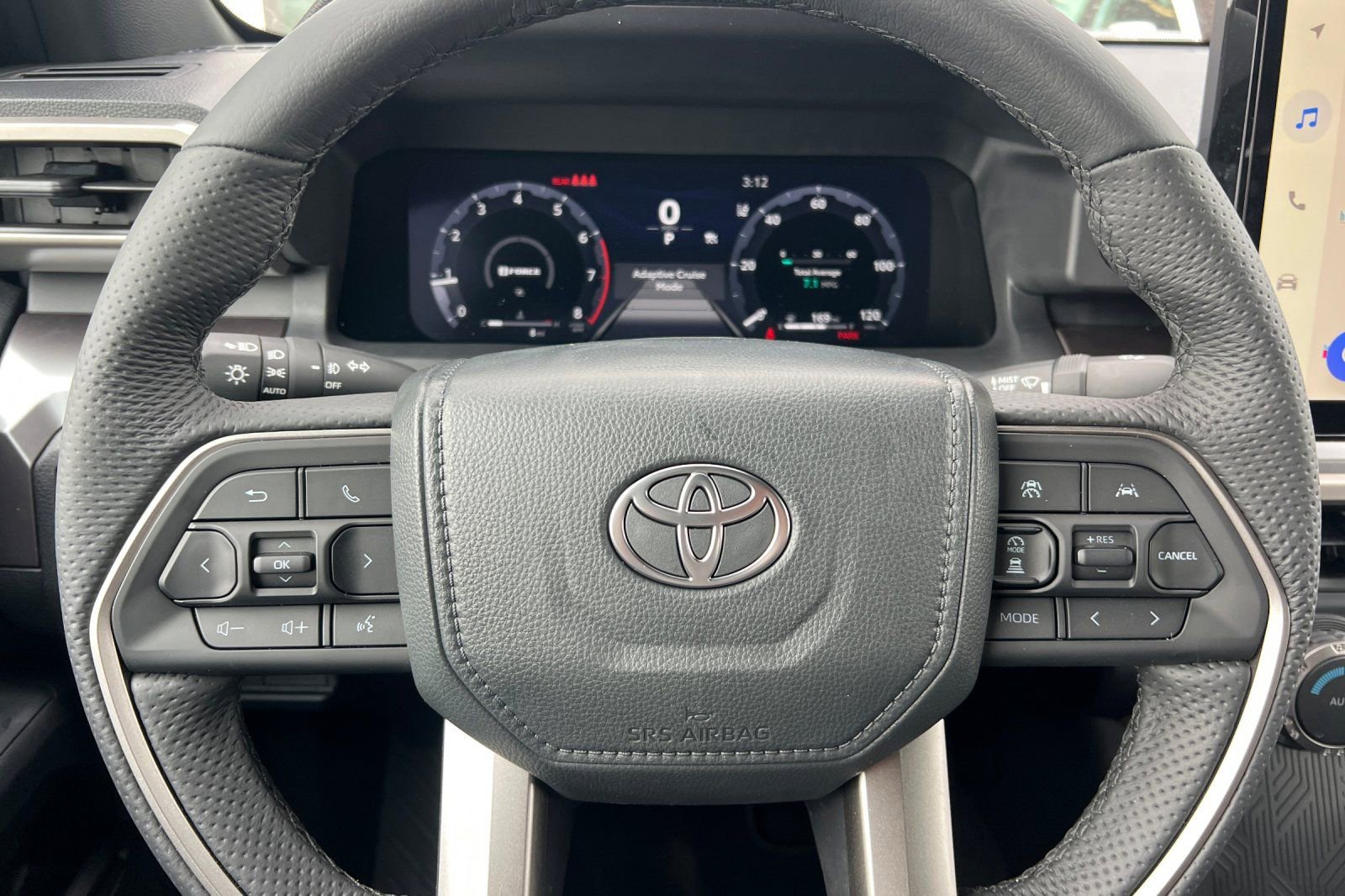 Used 2025 Toyota Tacoma TRD Sport AWD/4WD image 19
