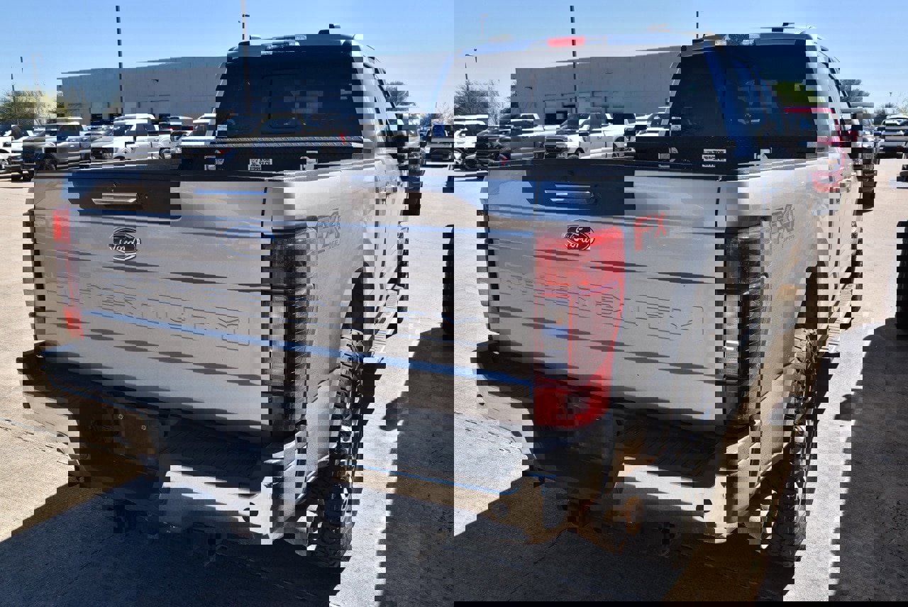 Used 2021 Ford F250 Lariat w/ Lariat Value Package image 5