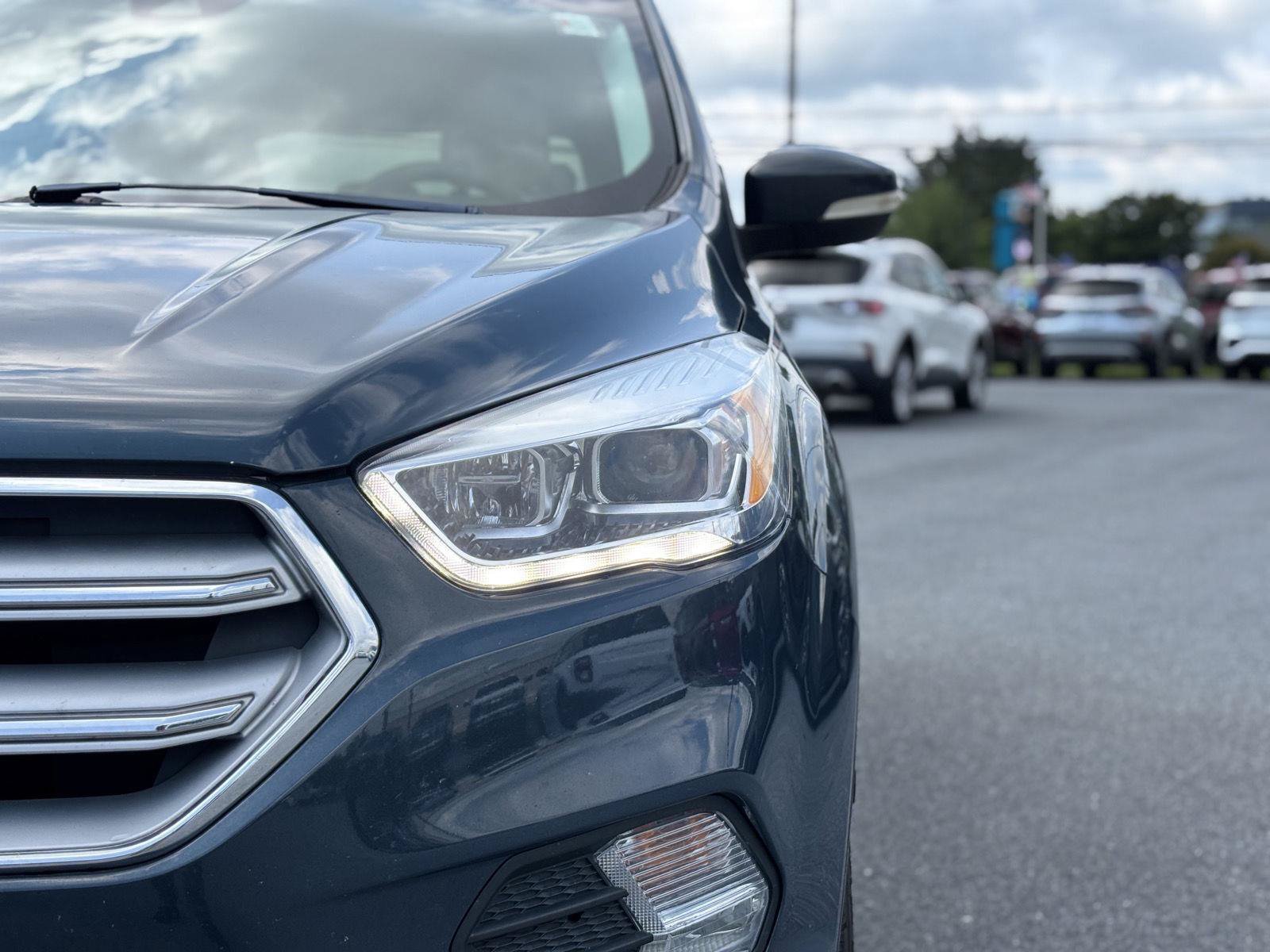 Used 2019 Ford Escape Titanium AWD/4WD video 2