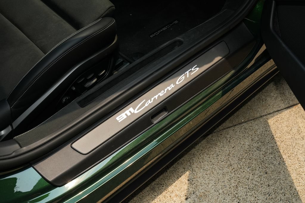 Certified 2026 Porsche 911 Carrera GTS RWD image 21