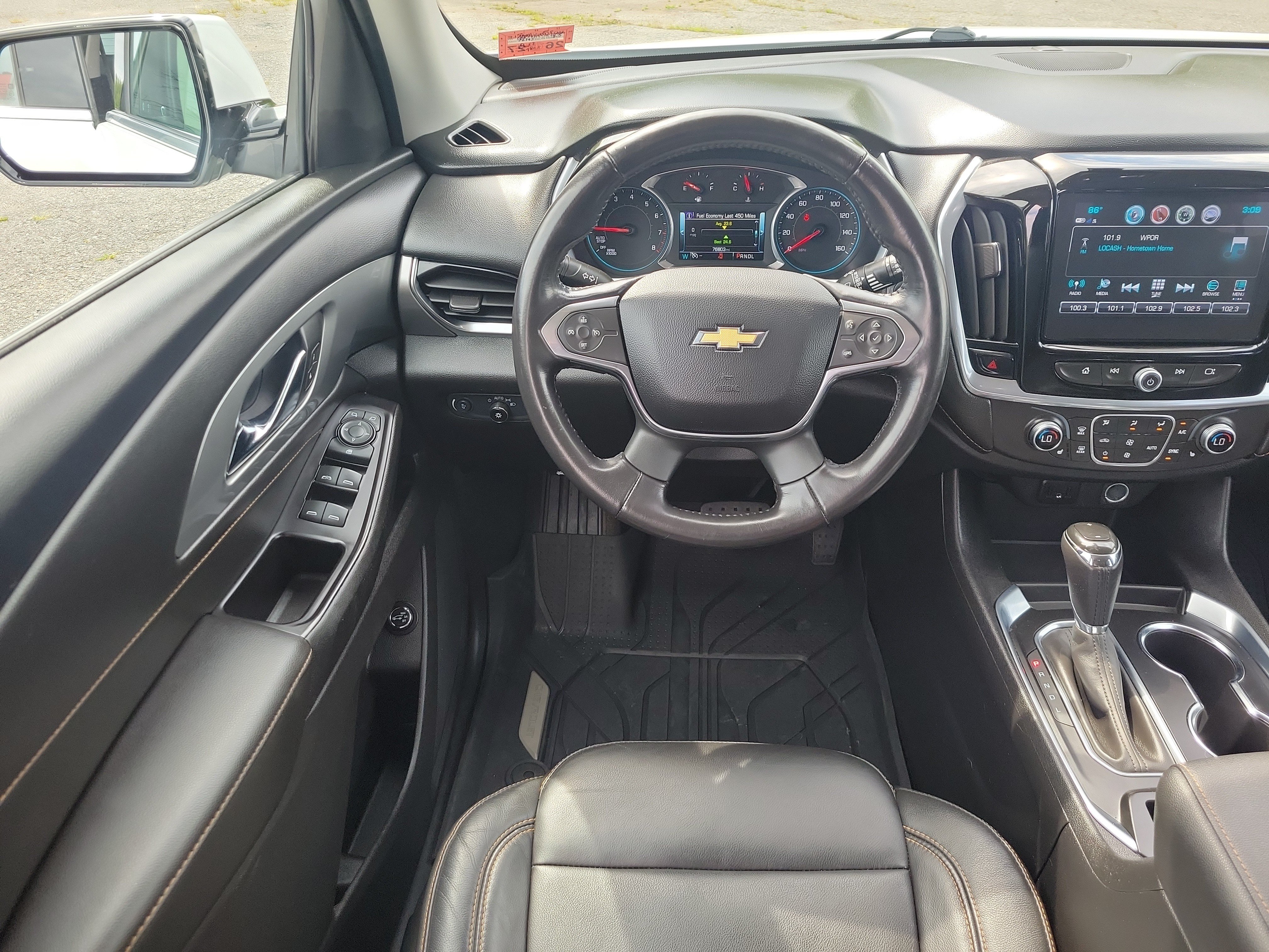 Used 2019 Chevrolet Traverse LT w/ LPO, Floor Liner Package AWD/4WD image 20