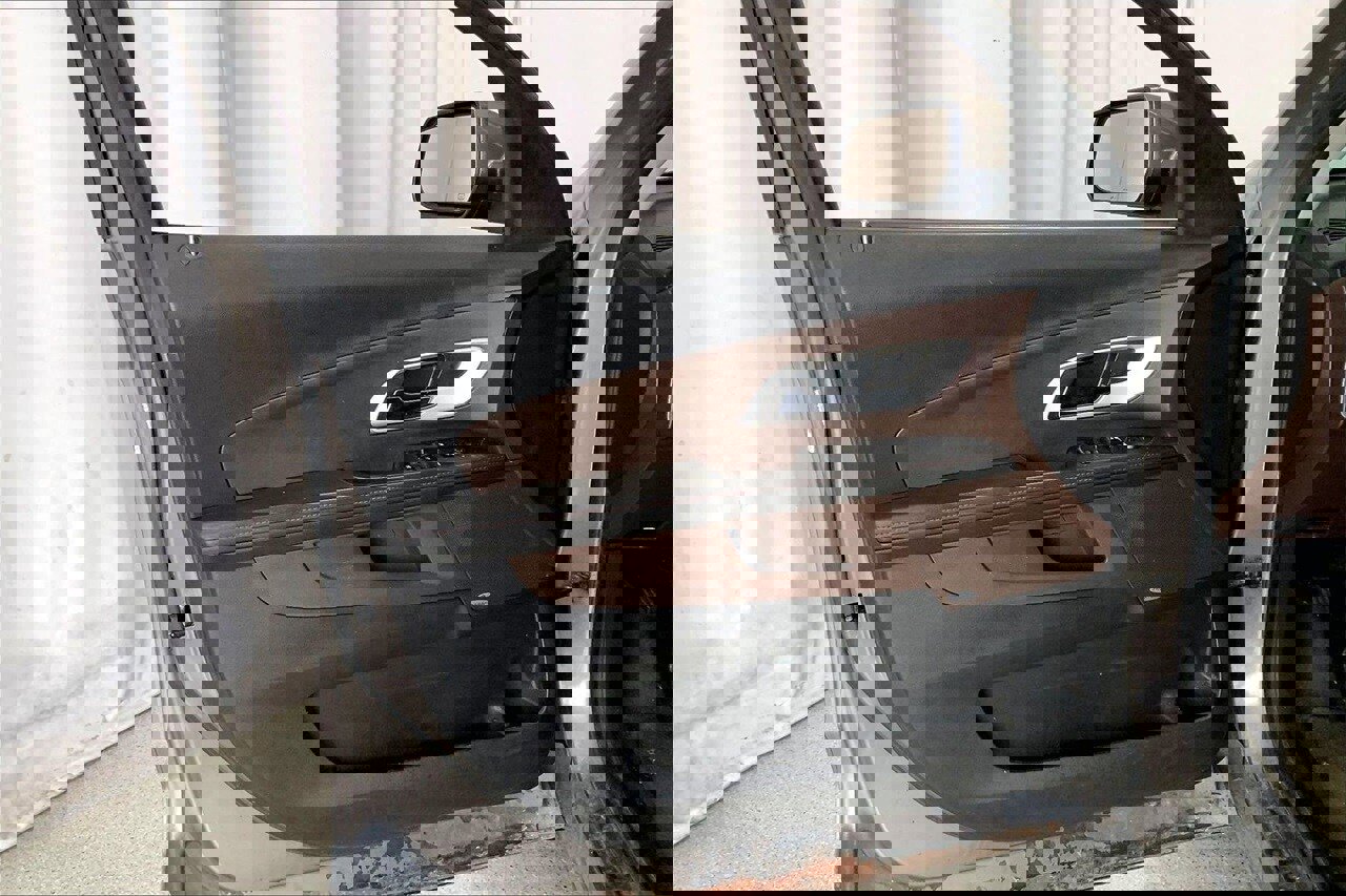 Used 2010 Chevrolet Equinox LT image 21