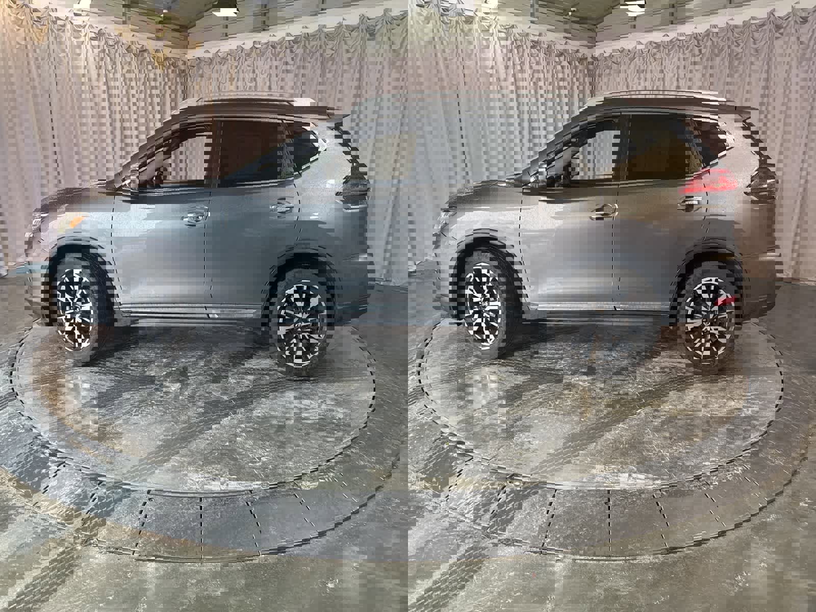 Used 2019 Nissan Rogue SL image 8