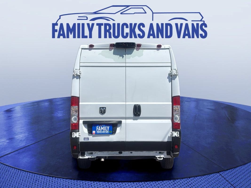 Used 2022 RAM ProMaster 2500 w/ Interior LED Lighting Group FWD image 4
