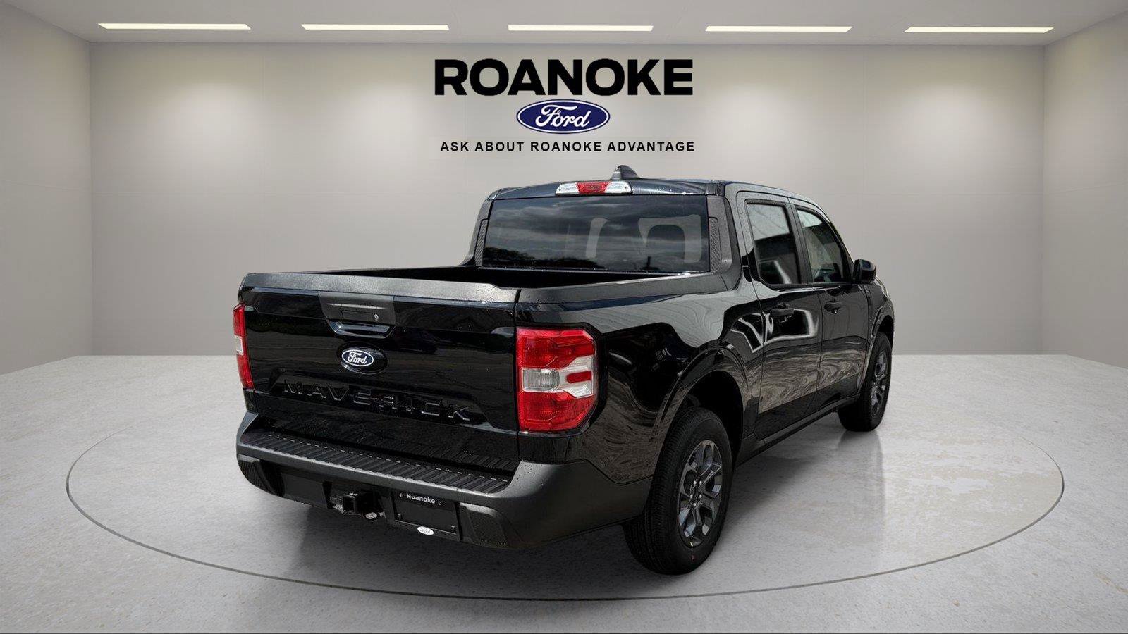 New 2026 Ford Maverick XLT w/ Equipment Group 301A AWD/4WD image 10