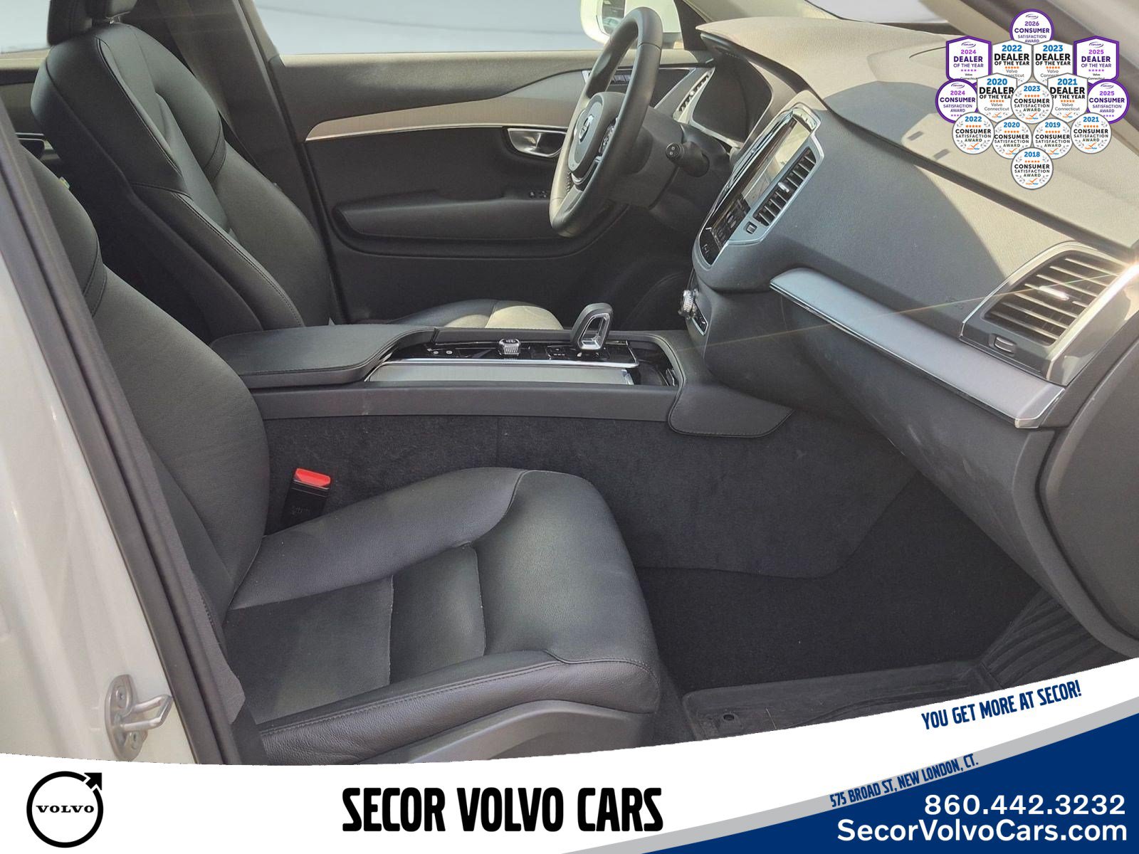 Used 2024 Volvo XC90 B5 Core w/ Protection Package Premier AWD/4WD image 29
