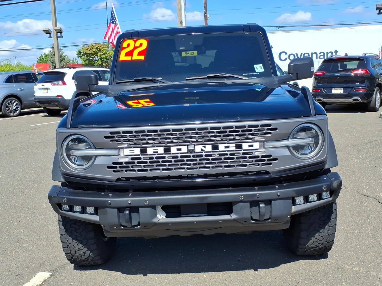 Used 2022 Ford Bronco Badlands AWD/4WD image 2