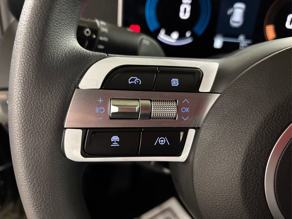 New 2026 Hyundai Tucson SE image 19