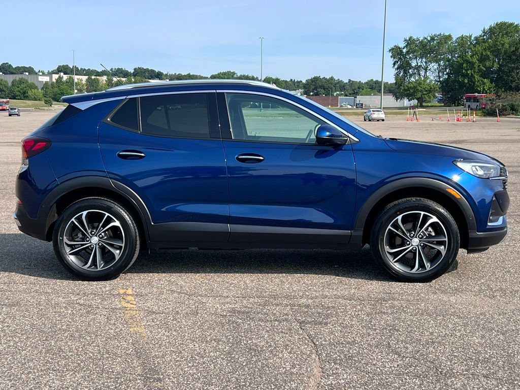 Used 2023 Buick Encore GX Essence w/ Advanced Technology Package AWD/4WD image 45