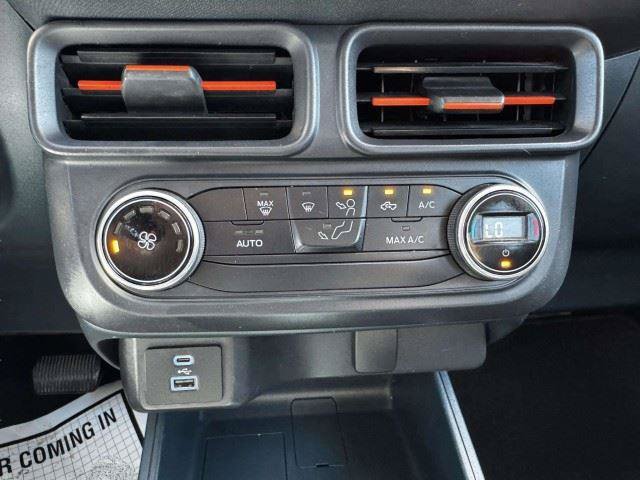 Used 2022 Ford Maverick XLT FWD image 32