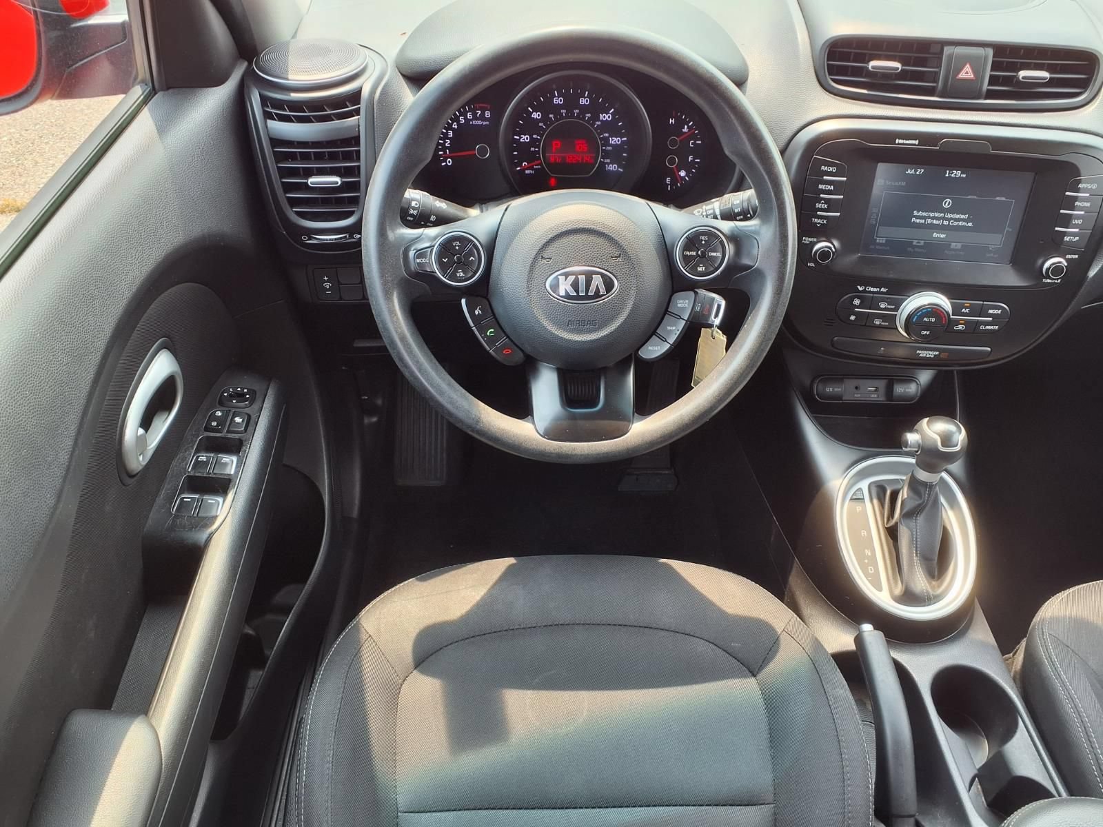 Used 2018 Kia Soul + FWD image 13