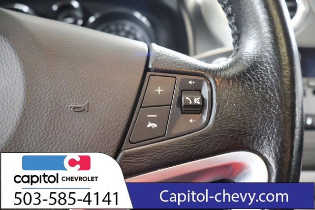 Used 2013 Chevrolet Captiva Sport LTZ FWD image 20