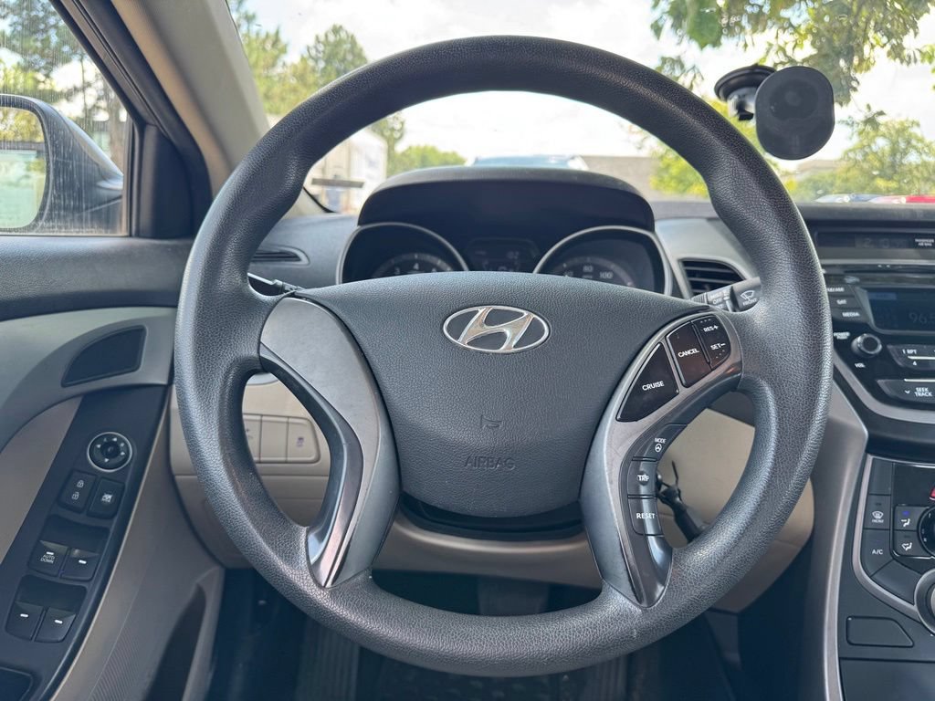 Used 2014 Hyundai Elantra SE FWD image 20