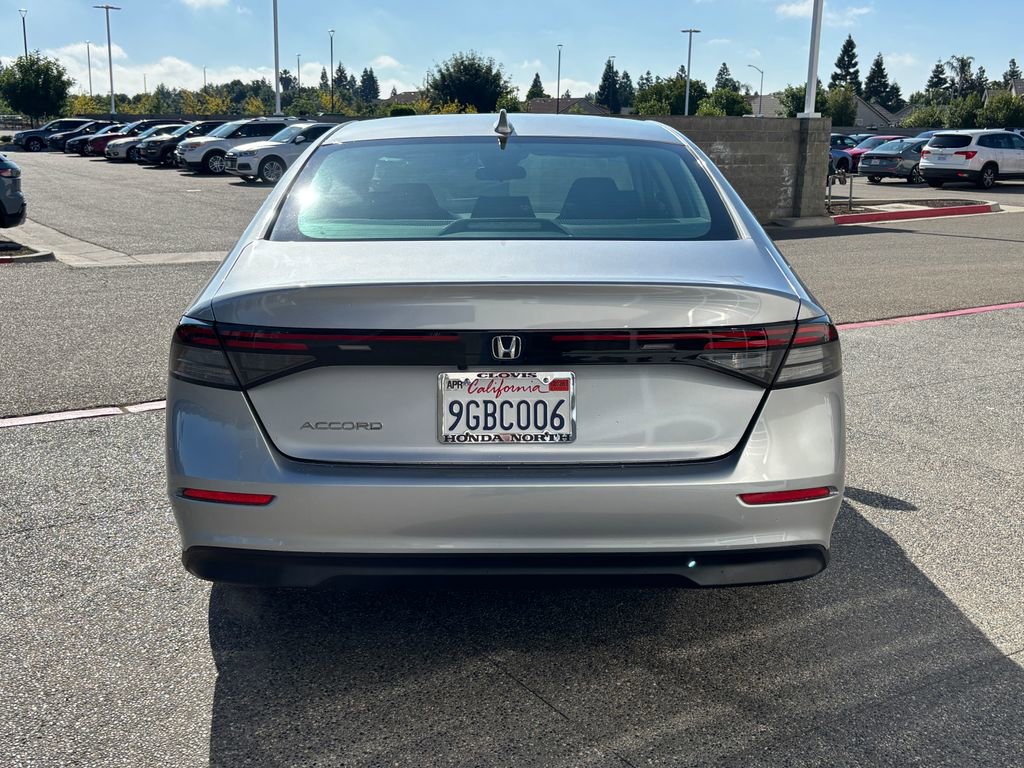 Used 2023 Honda Accord EX image 6