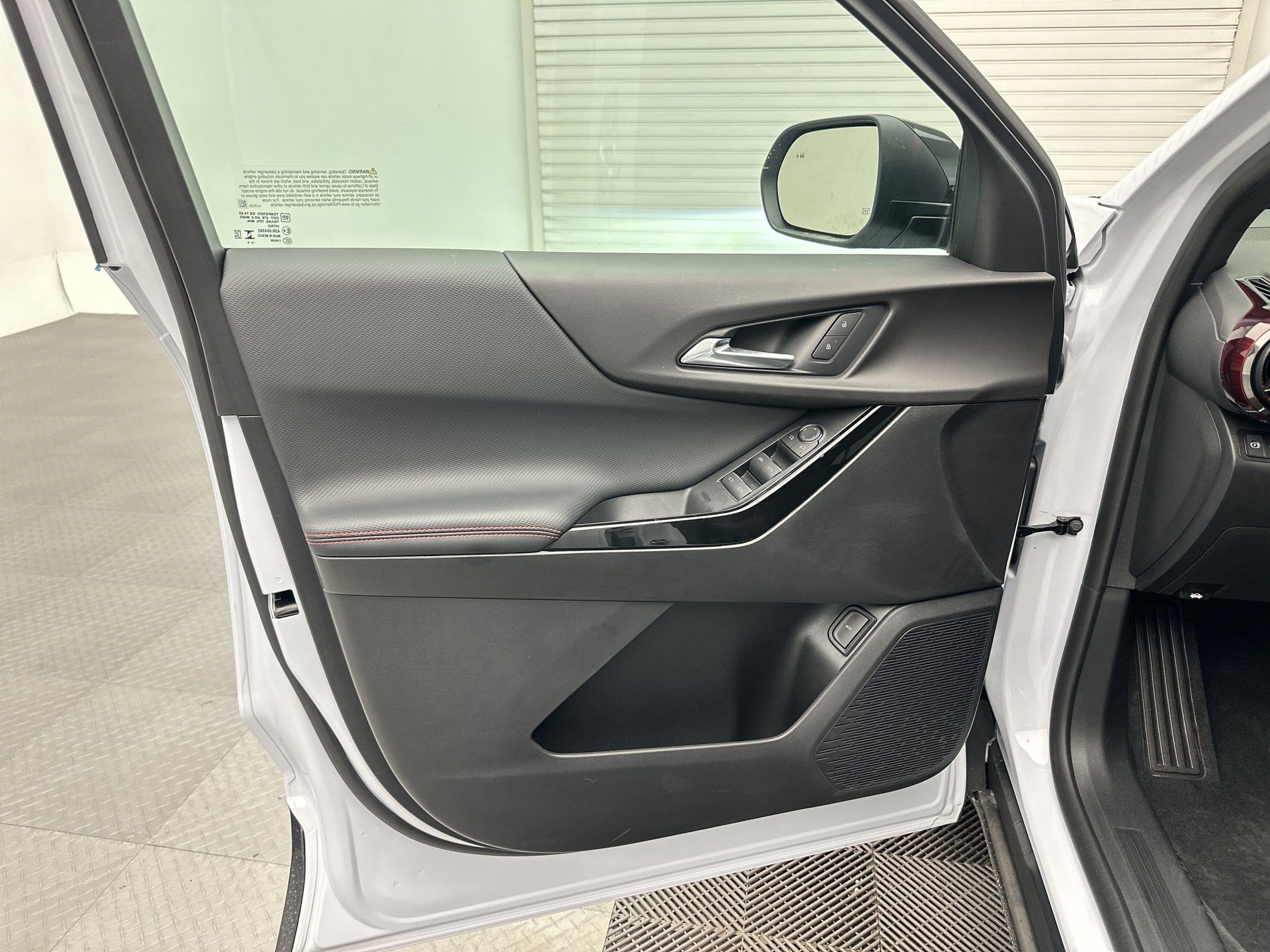 New 2027 Chevrolet Equinox RS w/ LPO, Floor Liner Package AWD/4WD image 13