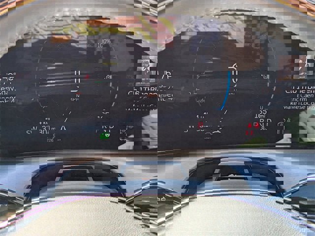 New 2026 Cadillac Vistiq Sport w/ LPO, Floor Liner Package image 32