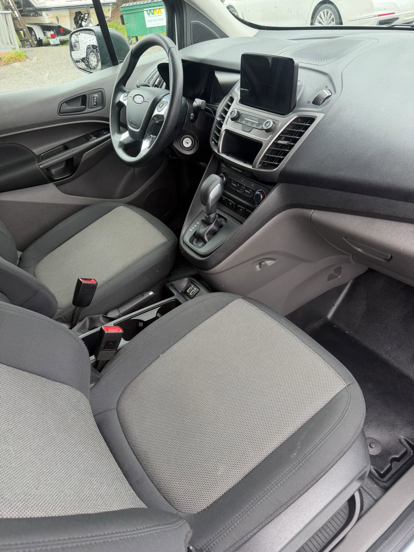 Used 2019 Ford Transit Connect XL image 22