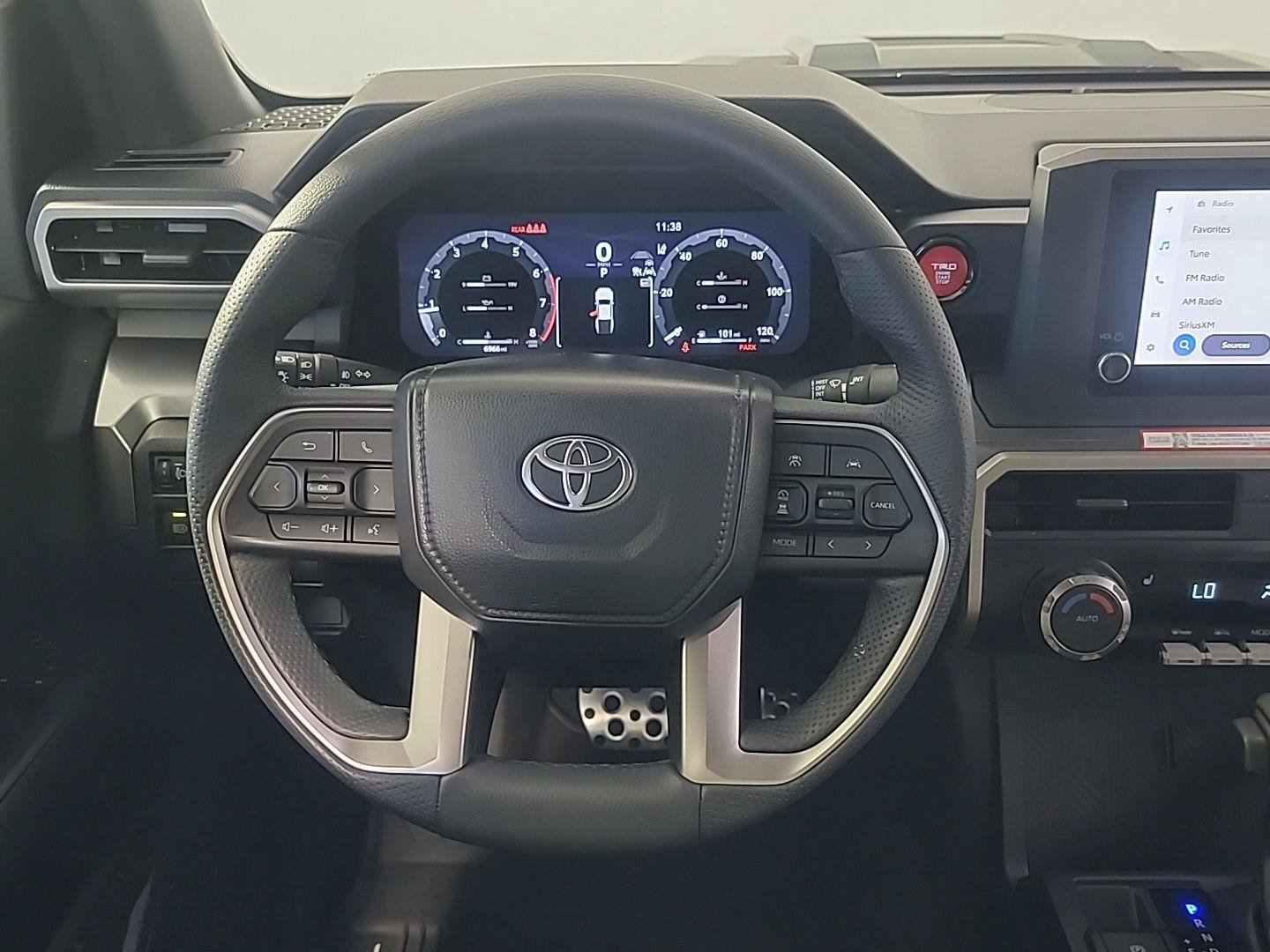 Used 2025 Toyota Tacoma TRD Sport AWD/4WD image 20