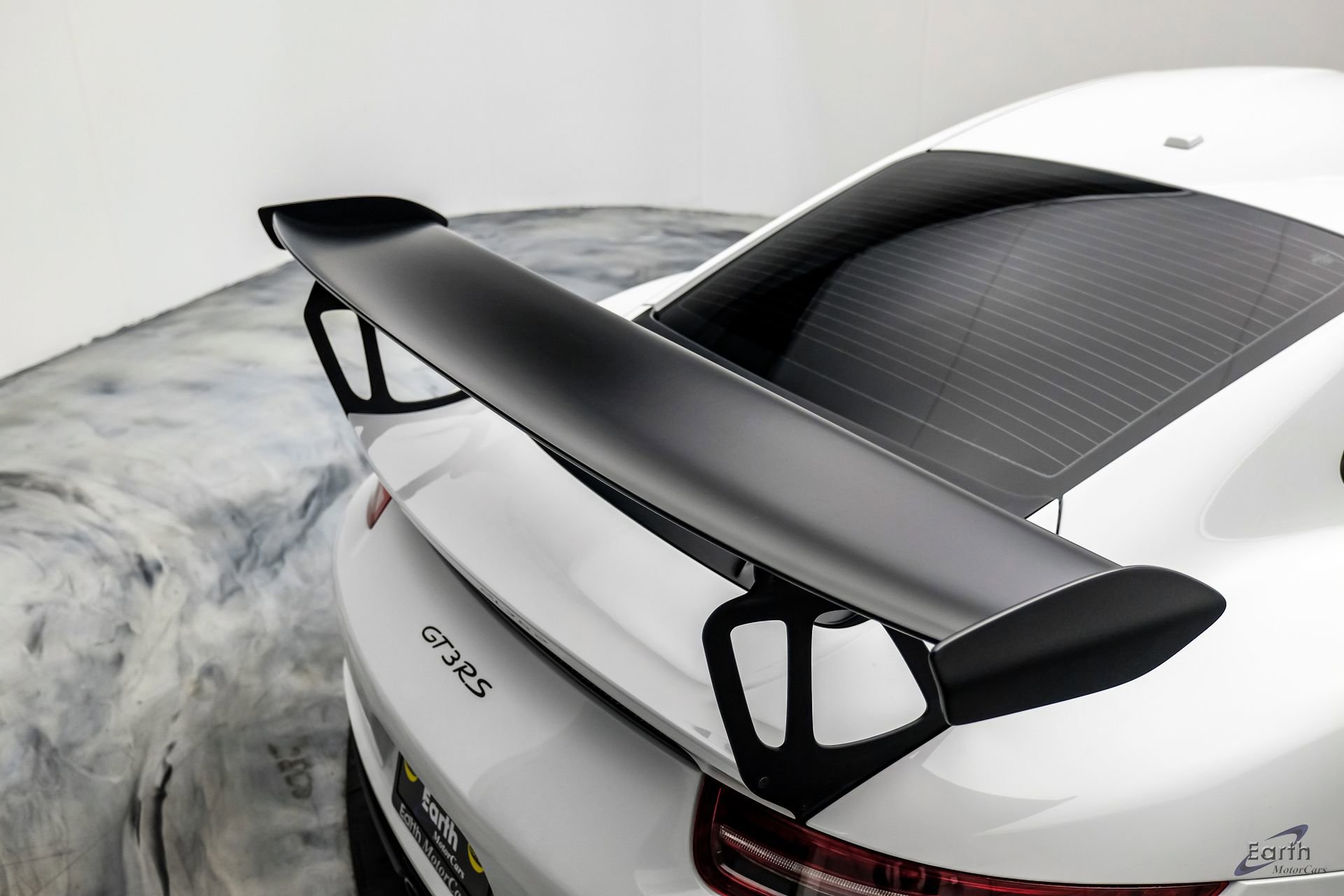 Used 2016 Porsche 911 GT3 RS image 21