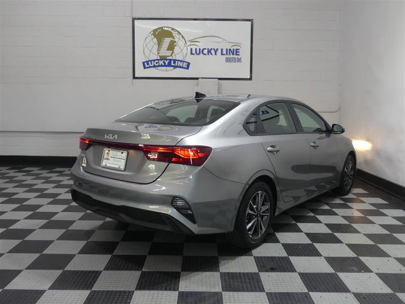 Used 2023 Kia Forte LXS w/ LXS Technology Package FWD image 10