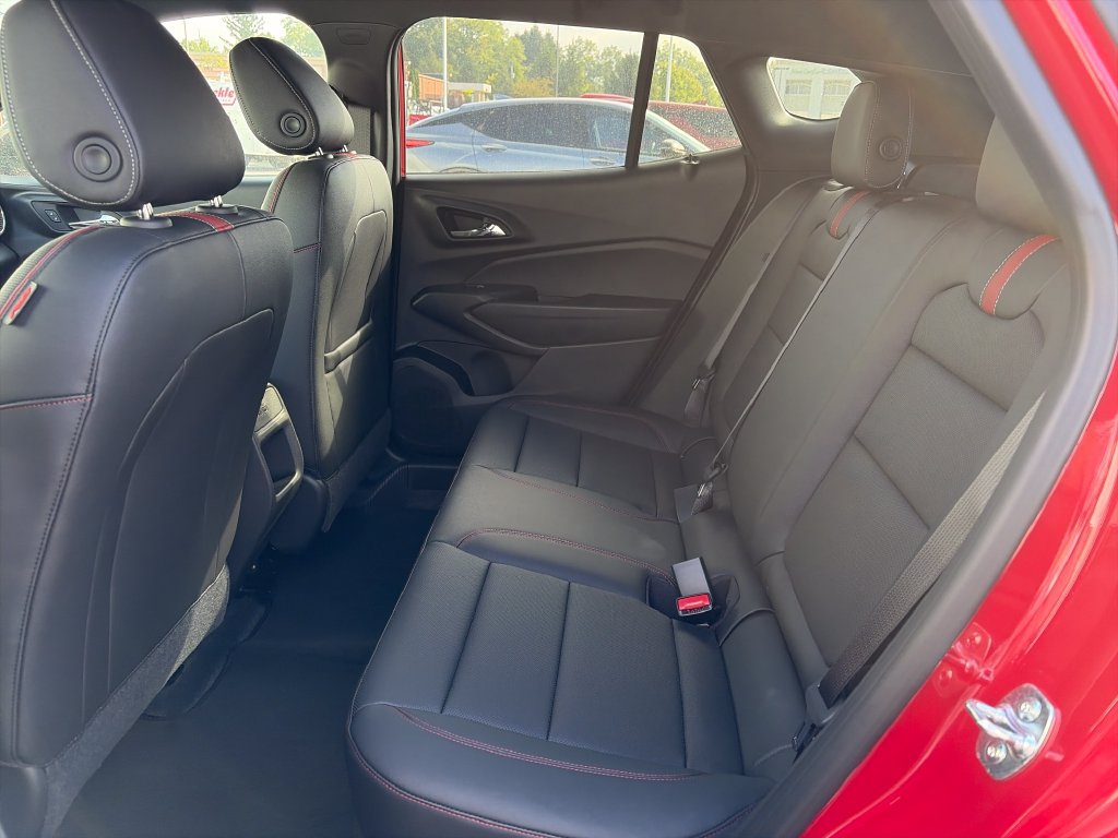 New 2026 Chevrolet Trax RS w/ Driver Confidence Package FWD image 21