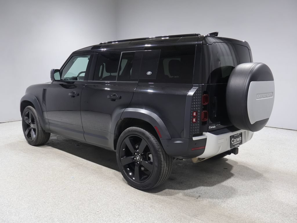 Used 2020 Land Rover Defender 110 HSE AWD/4WD image 4