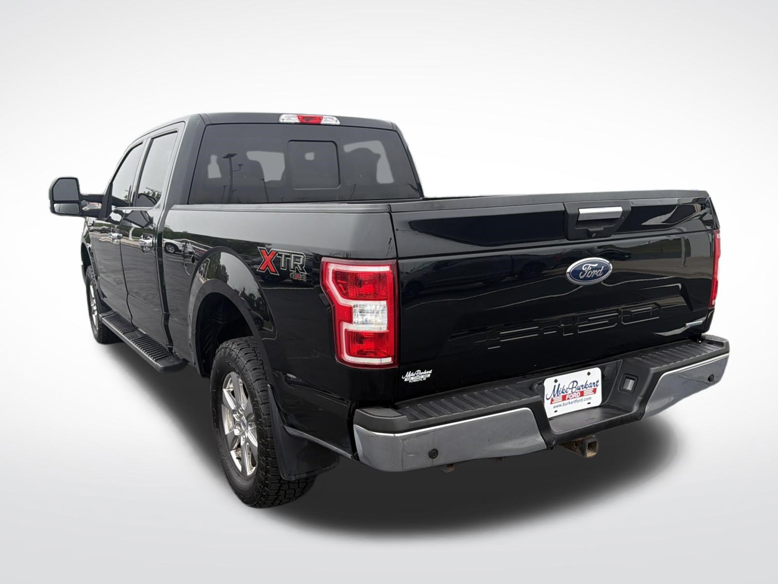 Certified 2018 Ford F150 XLT w/ Equipment Group 302A Luxury AWD/4WD image 16