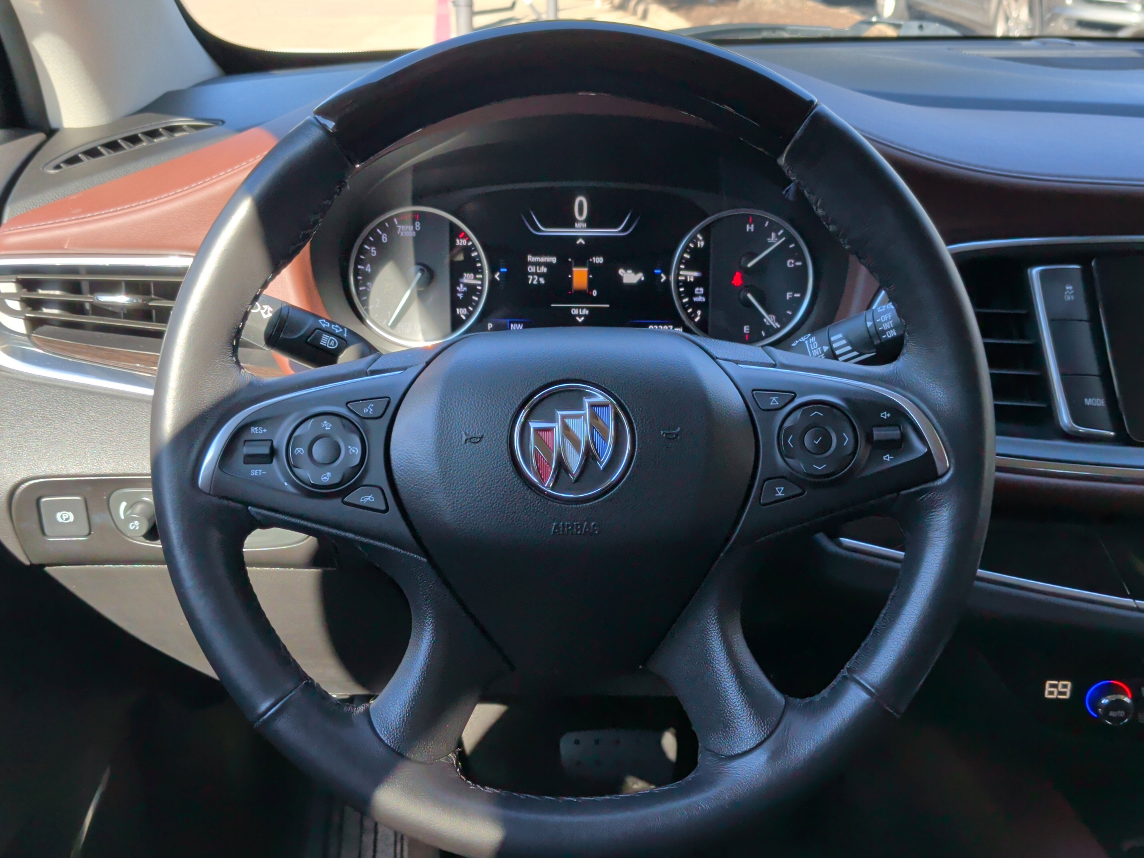 Used 2020 Buick Enclave Avenir w/ Avenir Technology Package image 21