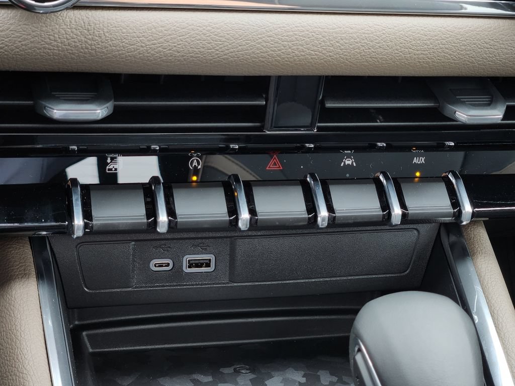 New 2026 GMC Canyon Denali AWD/4WD image 29