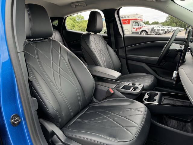 Used 2025 Ford Mustang Mach-E Select w/ Comfort Package Lite AWD/4WD image 32