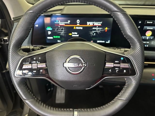 Used 2024 Nissan Ariya AWD image 25