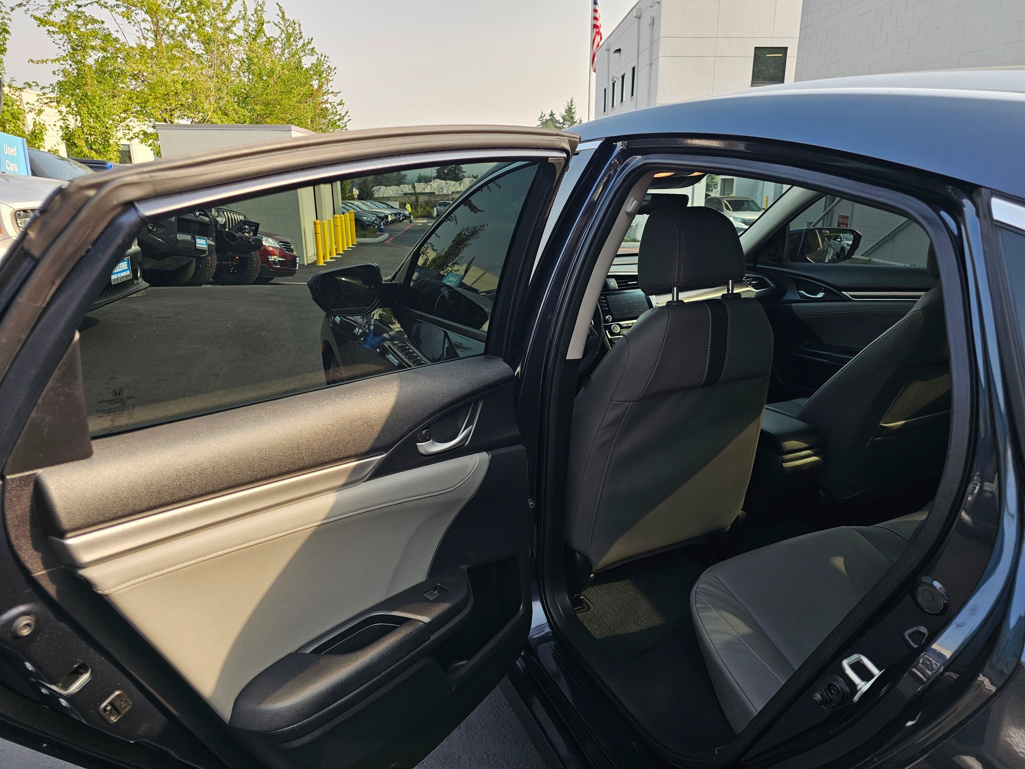 Used 2019 Honda Civic EX-L image 19