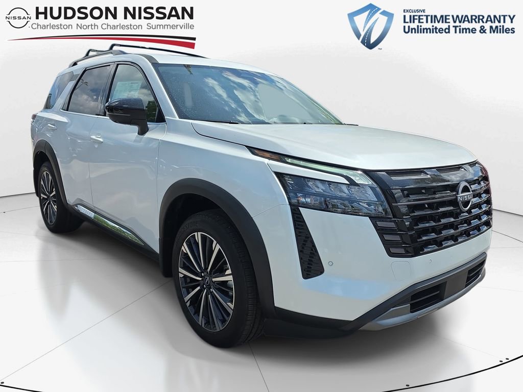 New 2026 Nissan Pathfinder Platinum AWD/4WD image 1