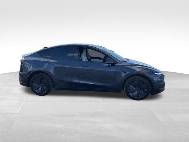Used 2026 Tesla Model Y Long Range image 12