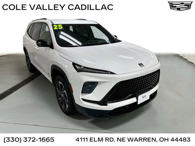 Used 2025 Buick Enclave Sport Touring image 1