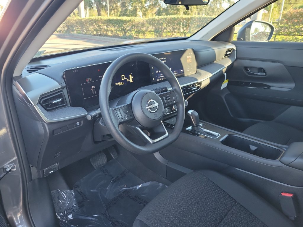 Used 2026 Nissan Kicks S FWD image 14